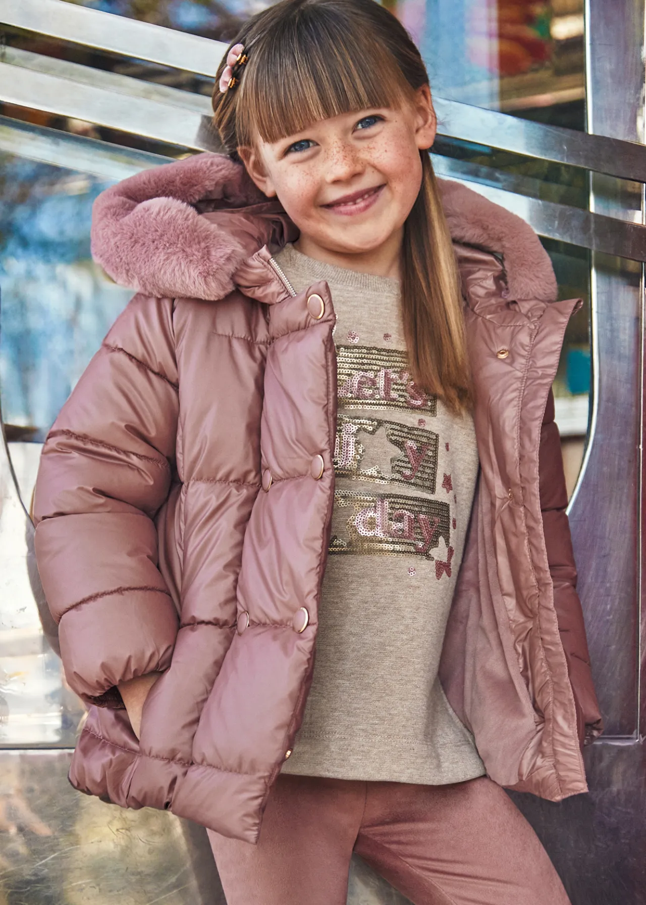 Giaccone lungo madreperla bambina^Mayoral Shop