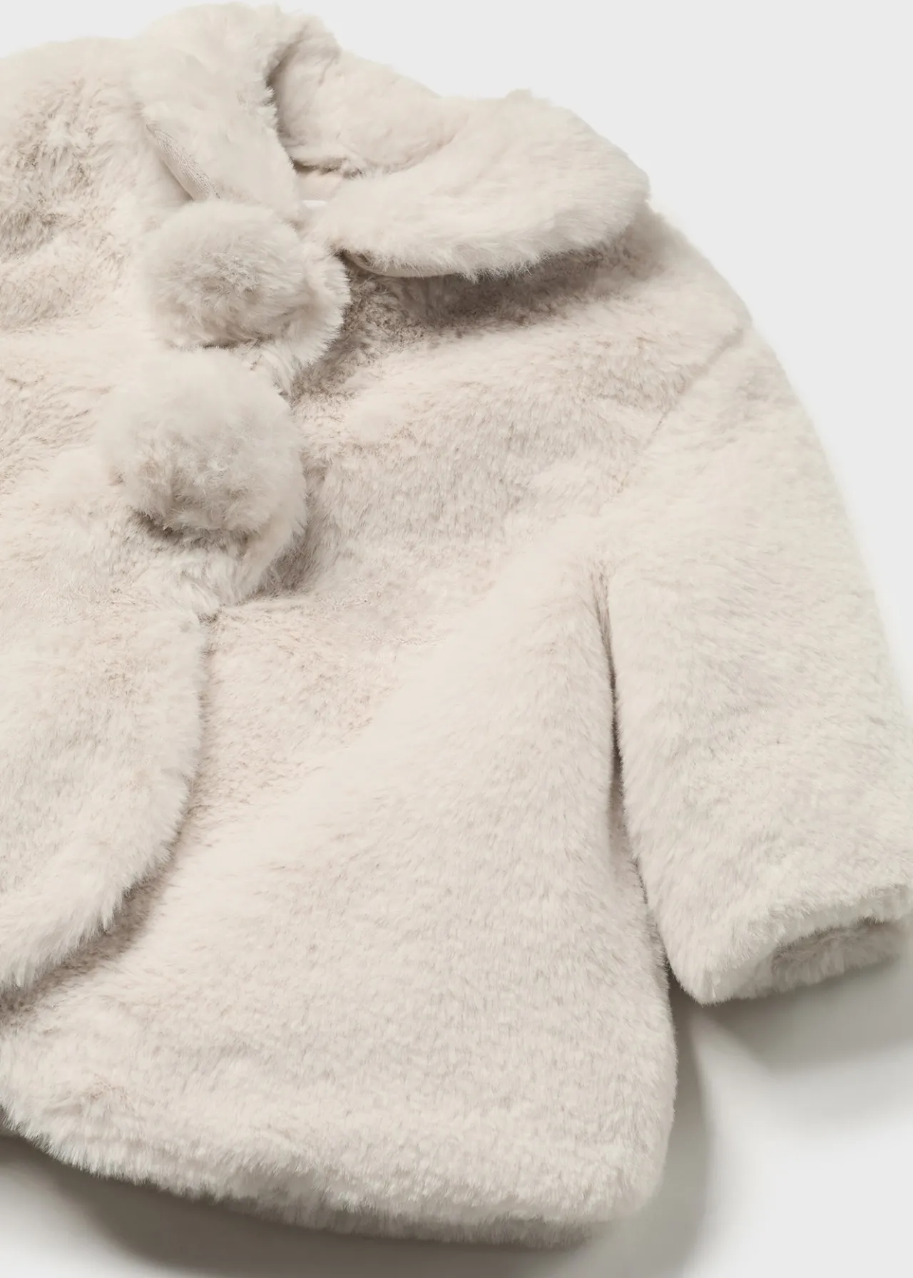 Pelliccia neonata^Mayoral Store