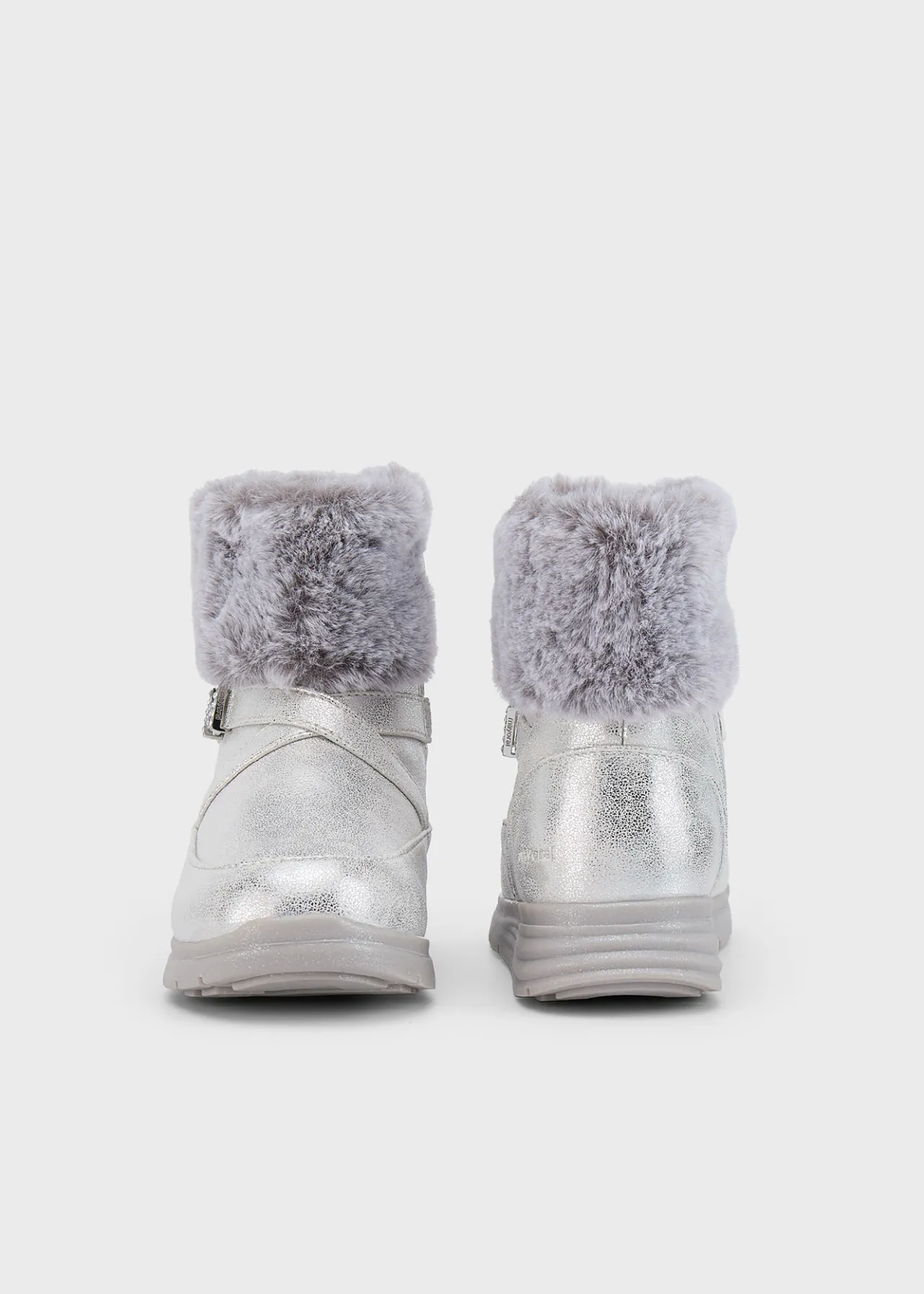 Stivaletti effetto metallizzato pellicciotto bambina^Mayoral Store